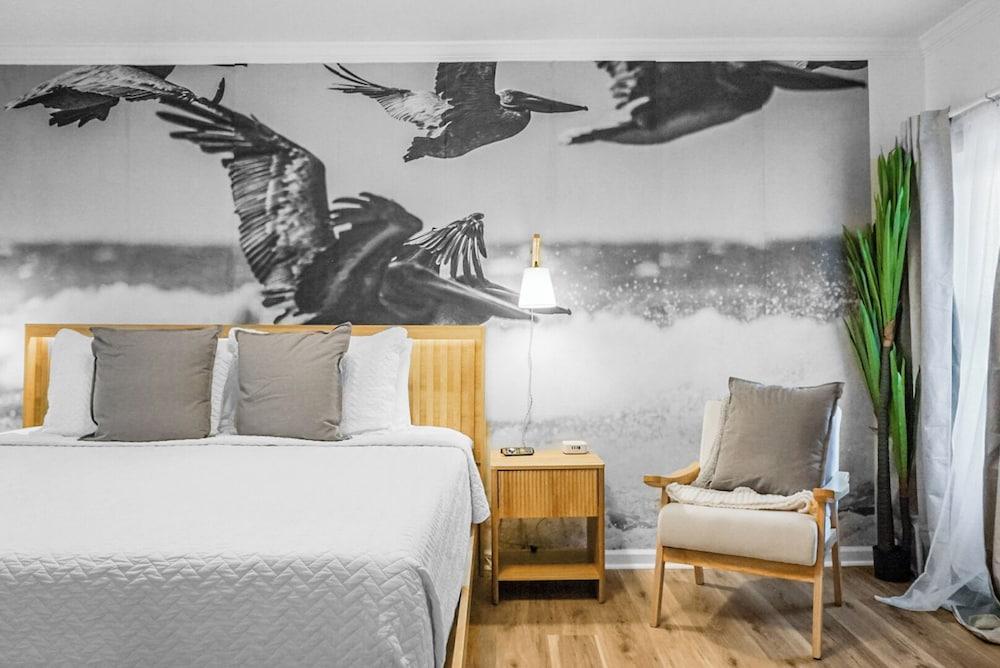 Boardwalk Inn photo 22