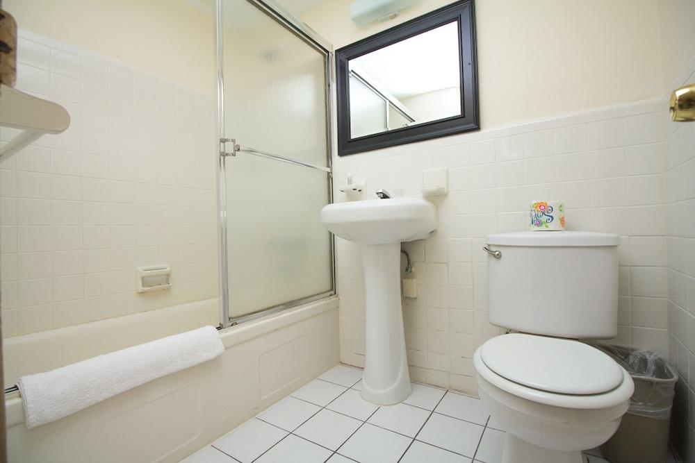 Parkway Inn Airport Motel Miami photo 32
