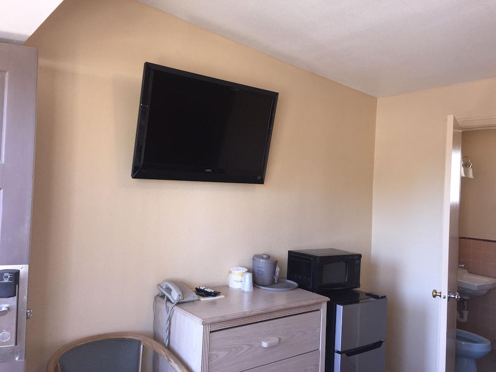 Desert Inn photo 9