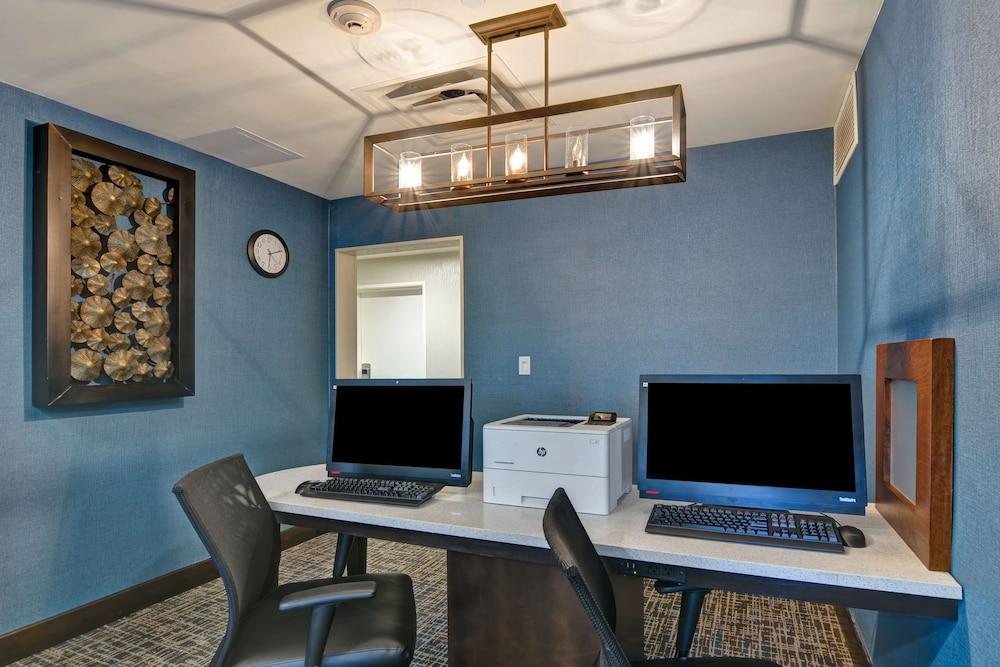 Homewood Suites by Hilton Aurora Naperville photo 38