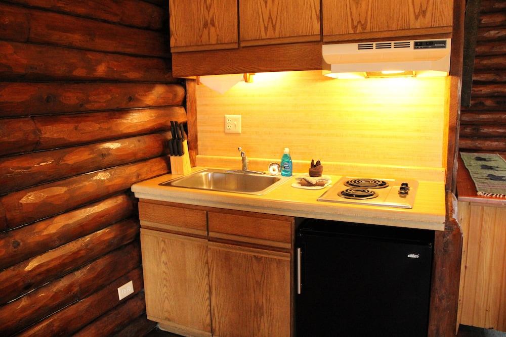 Cedar Lodge and Settlement photo 52