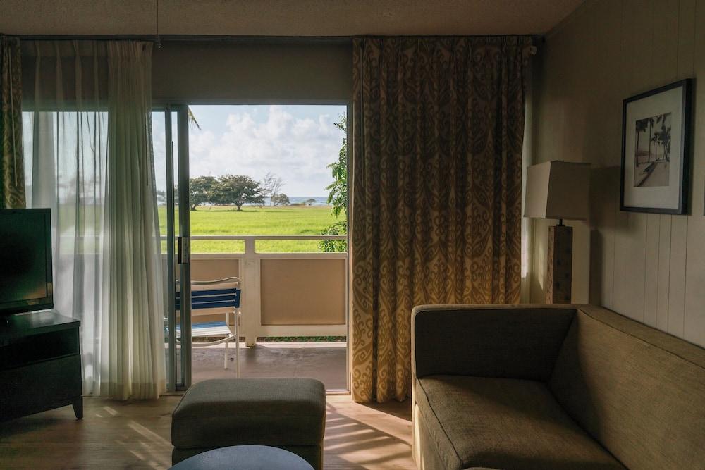 Plantation Hale Suites photo 25