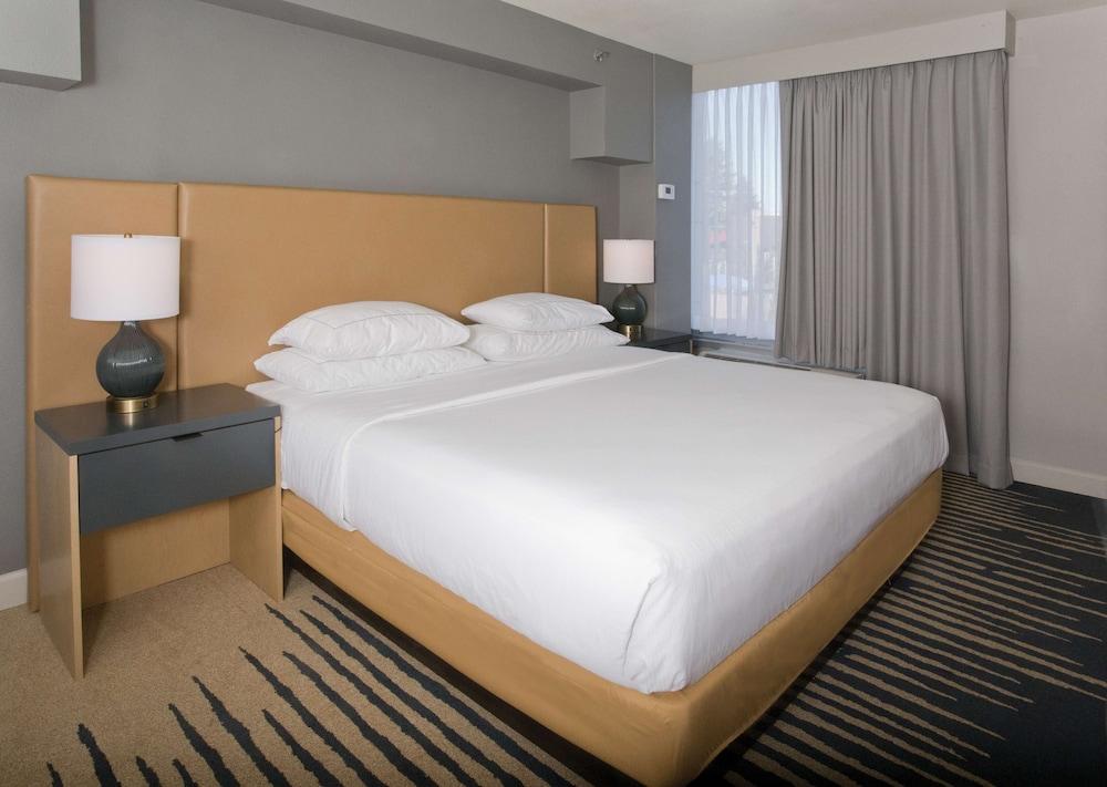 DoubleTree by Hilton Chico photo 36