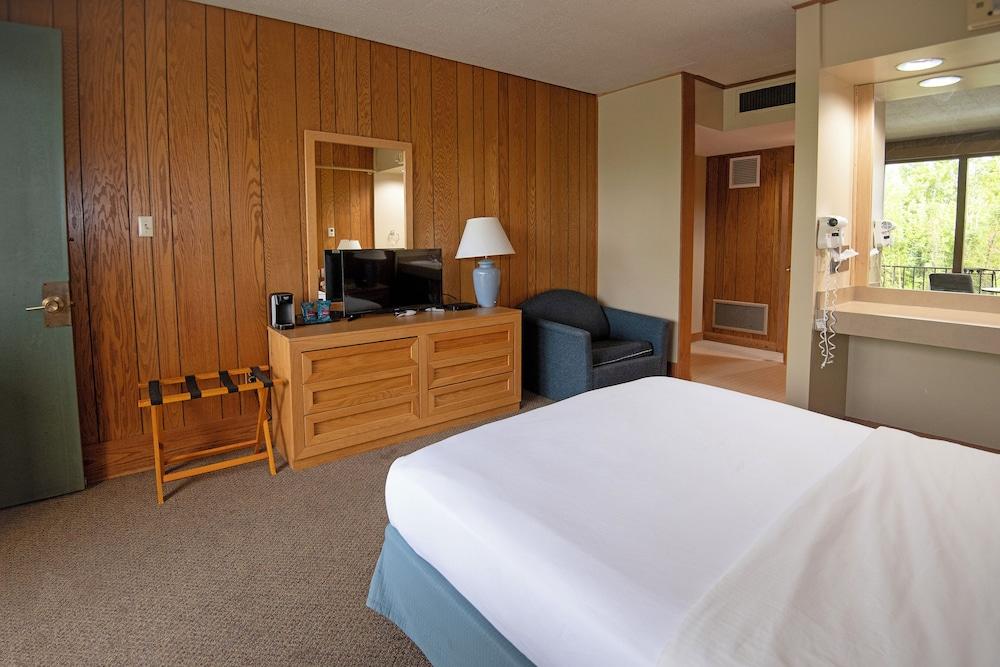 Buckhorn Lake State Resort Park photo 19