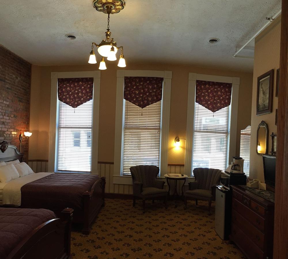 Hotel Millersburg photo 40