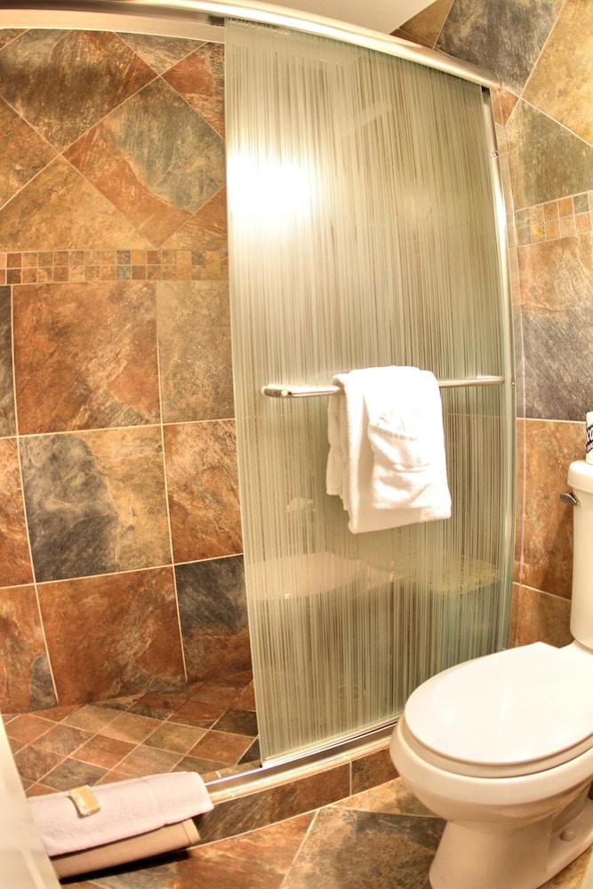 Gulfcoast Inn Naples photo 25