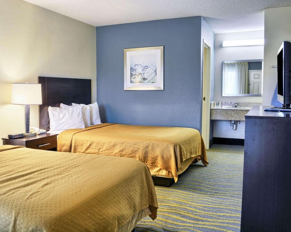 Quality Inn Thornburg photo 25