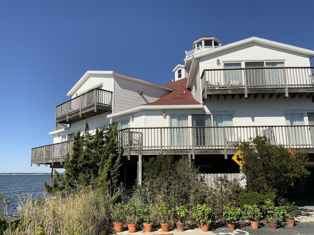 Lighthouse Club Hotel photo 25