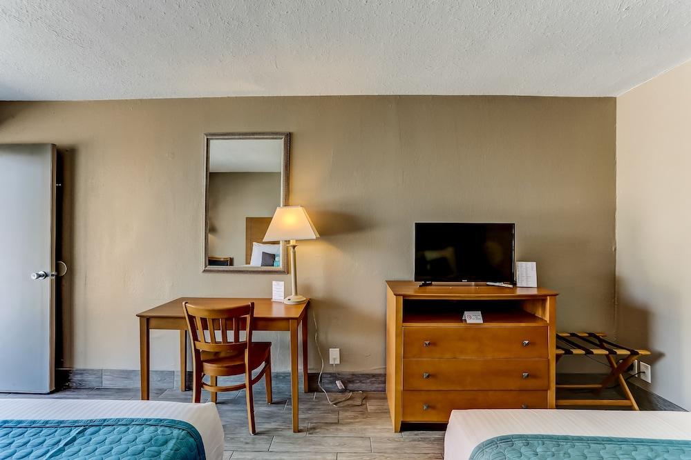 Beachside Motel photo 15