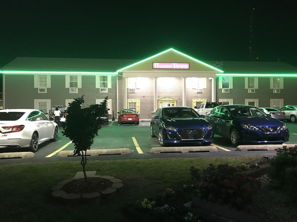 Hometown Inn & Suites photo 50