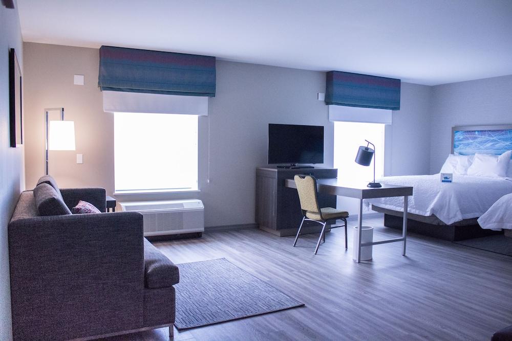 Hampton Inn & Suites Cranberry Pittsburgh photo 29
