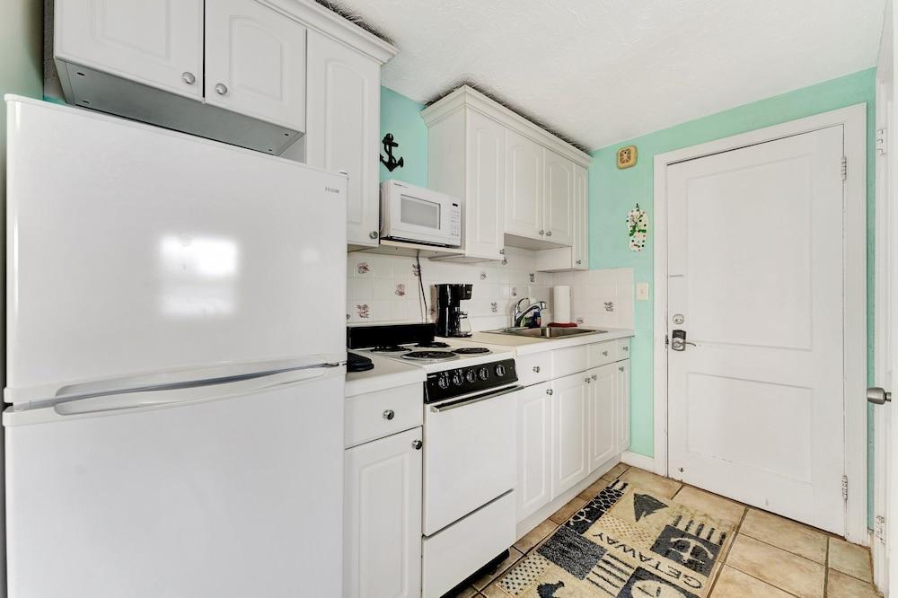 The Seashell Suites photo 8