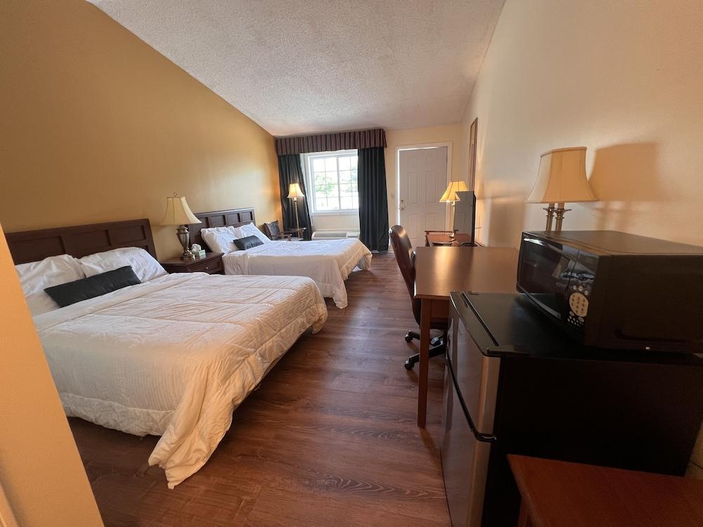 Countryside Inn photo 25
