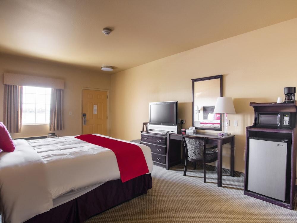 OYO Hotel Valley View TX, I-35 photo 5