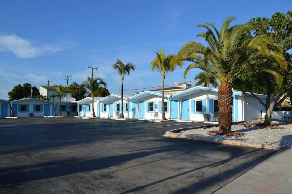 Budget Inn - Ft Myers photo 33