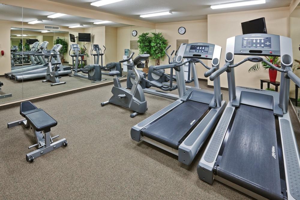 Candlewood Suites Owasso by IHG photo 26