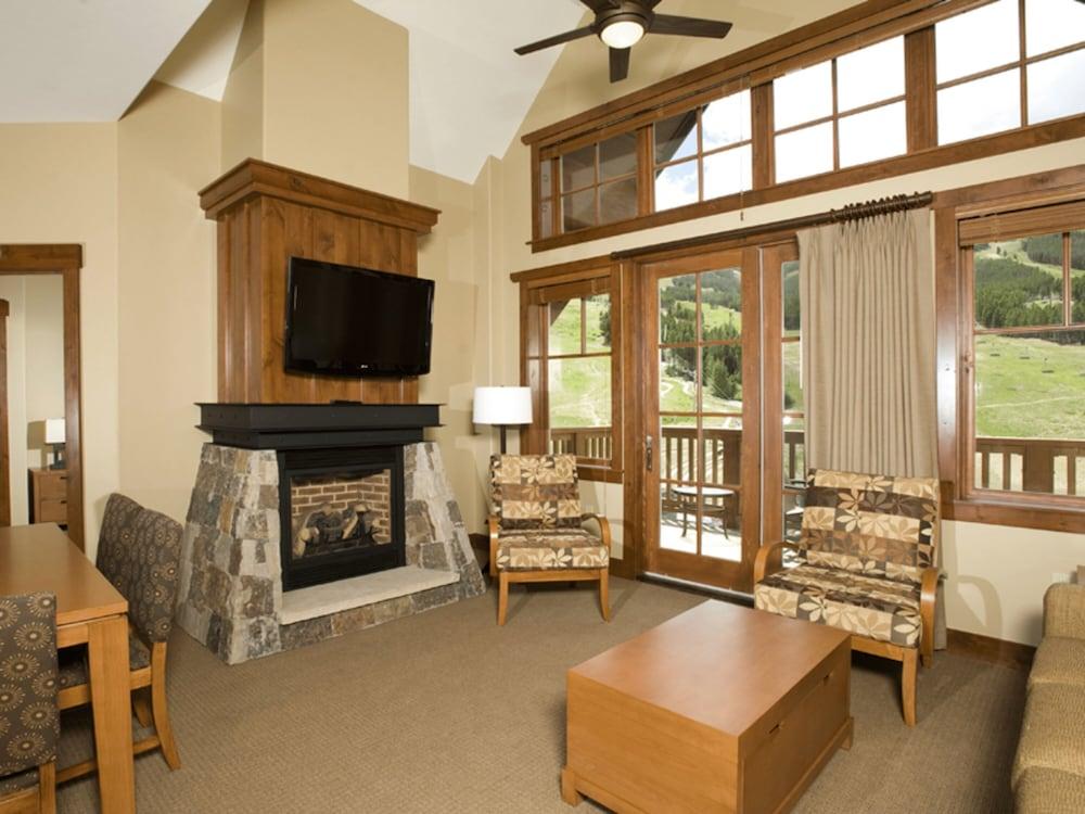 One Ski Hill Place, a RockResort, by Vail Resorts photo 90