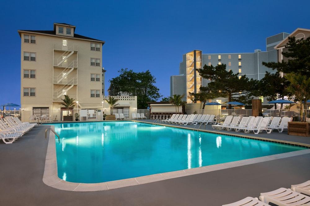 Harrison Hall Hotel photo 59