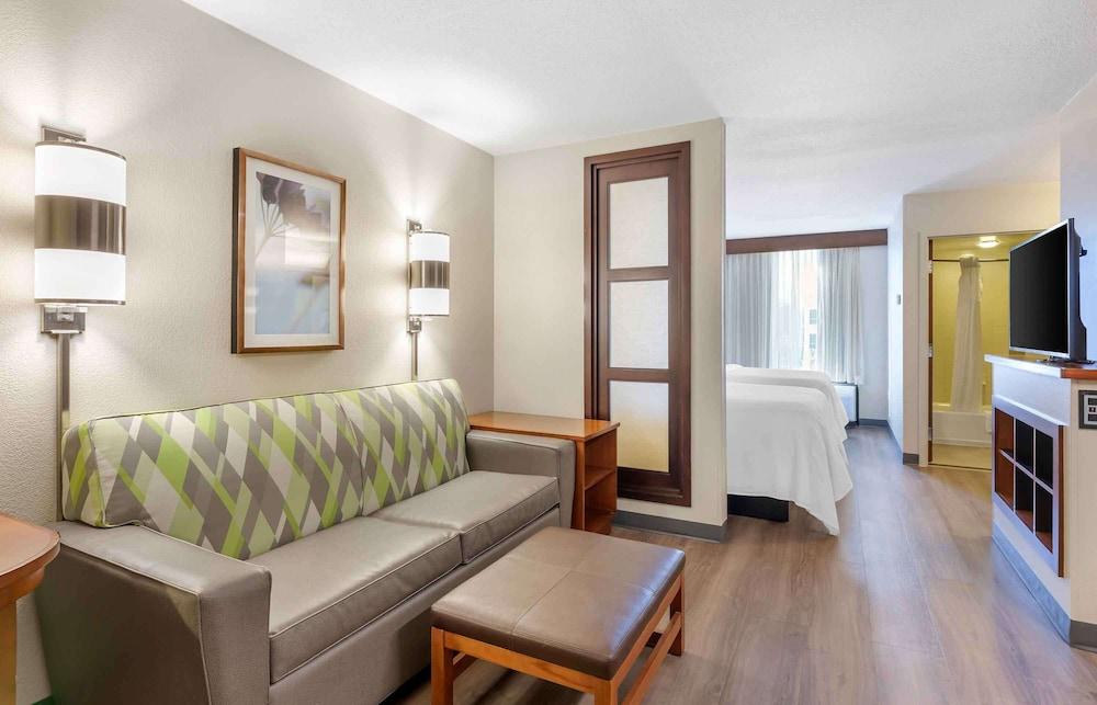 Extended Stay America Premier Suites Pittsburgh Cranberry To photo 5
