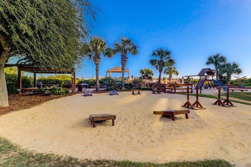 Island Club photo 52