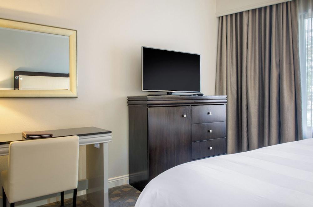The Riverfront Hotel New Orleans photo 11