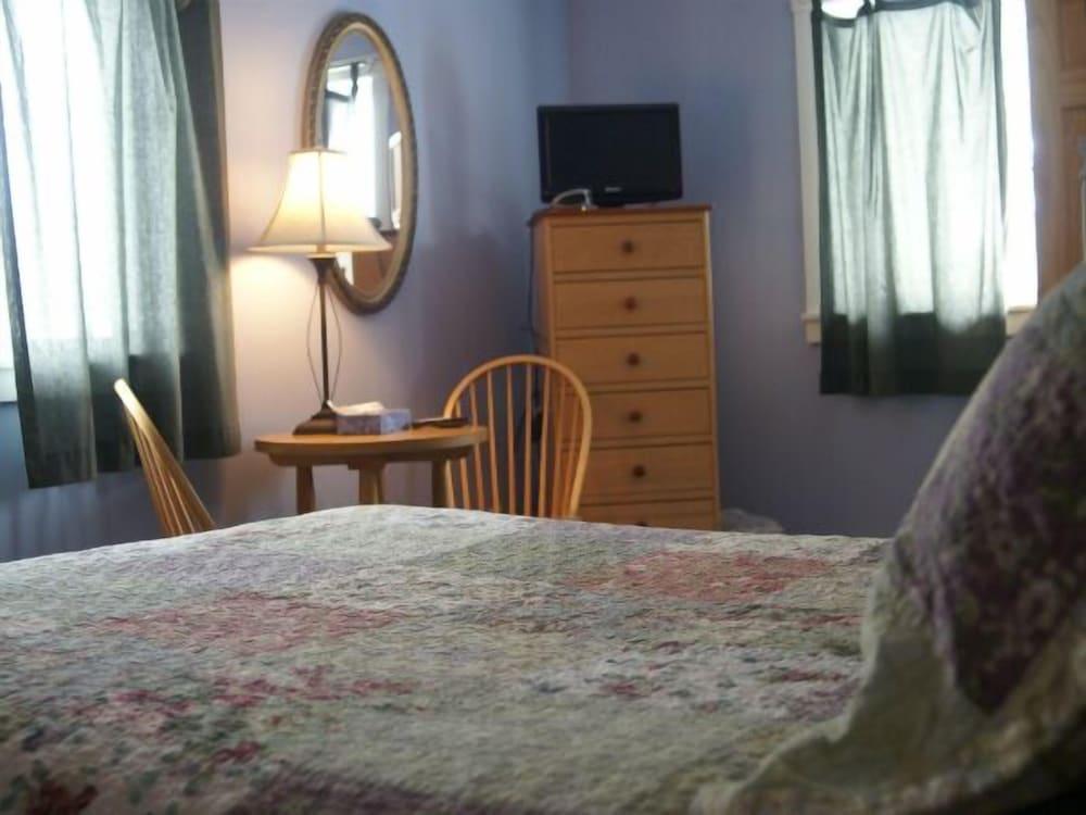 The Jay Village Inn photo 15