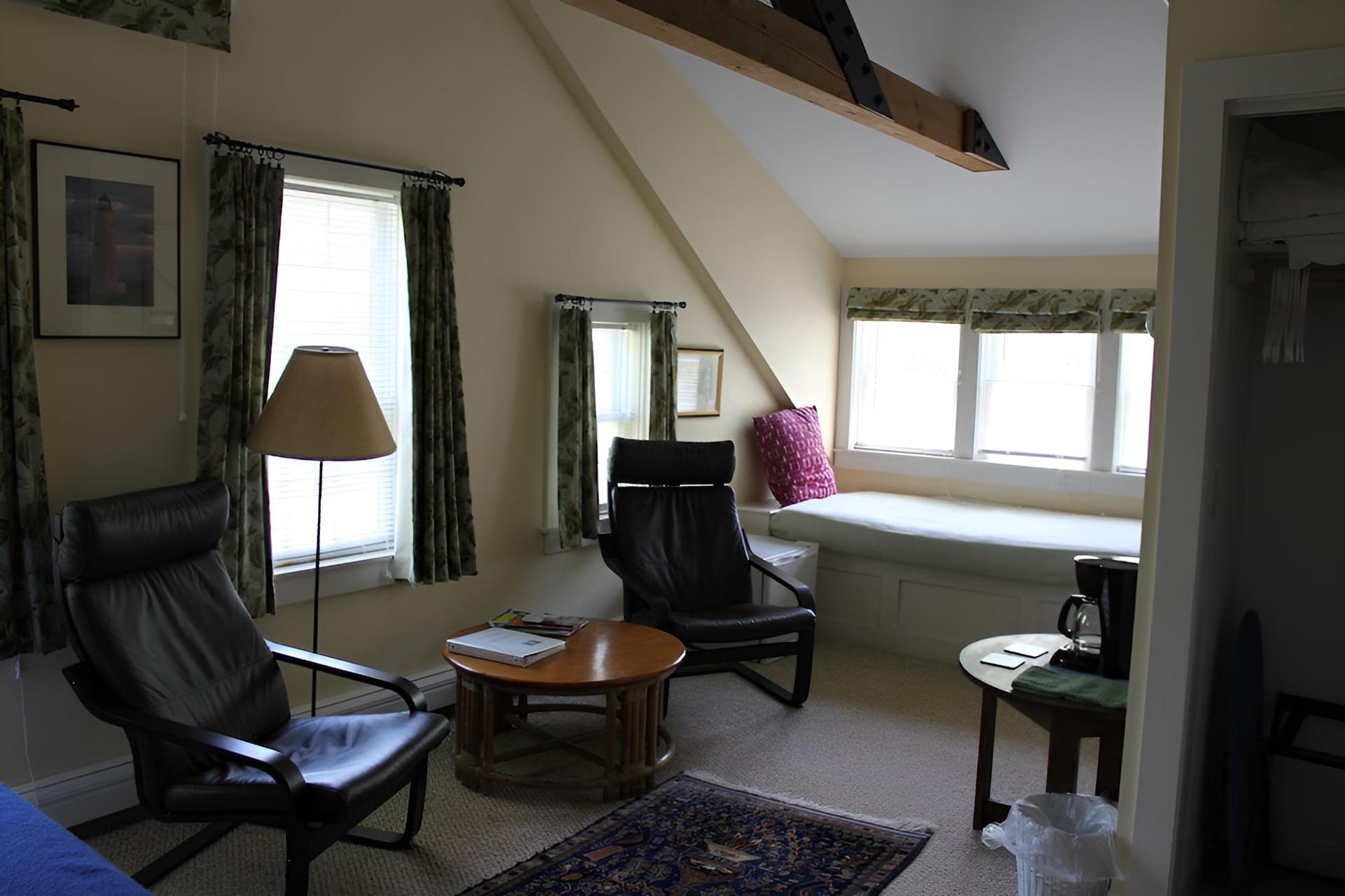 Chatham Guest Rooms photo 10