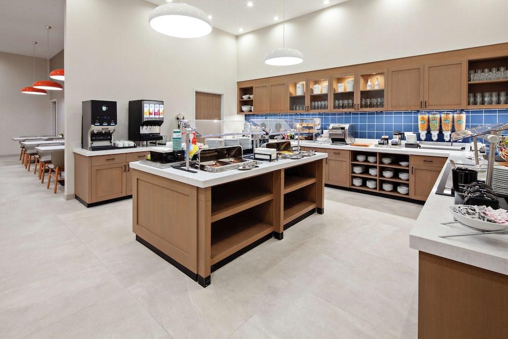 Homewood Suites by Hilton San Diego Central photo 14