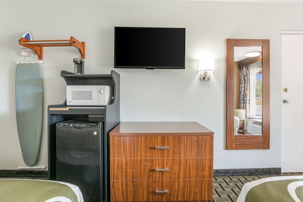 Quality Inn Georgetown North photo 9