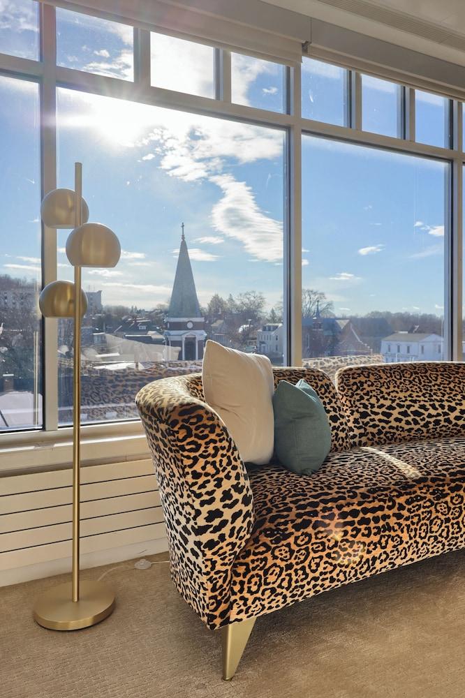 The Executive Suites and Venue photo 39