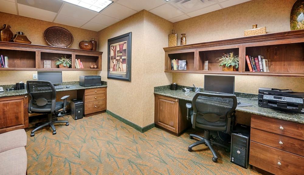 Hampton Inn & Suites Pinedale photo 39
