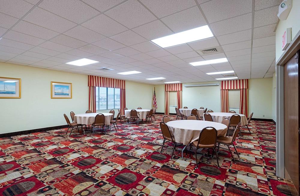 Quality Inn photo 29