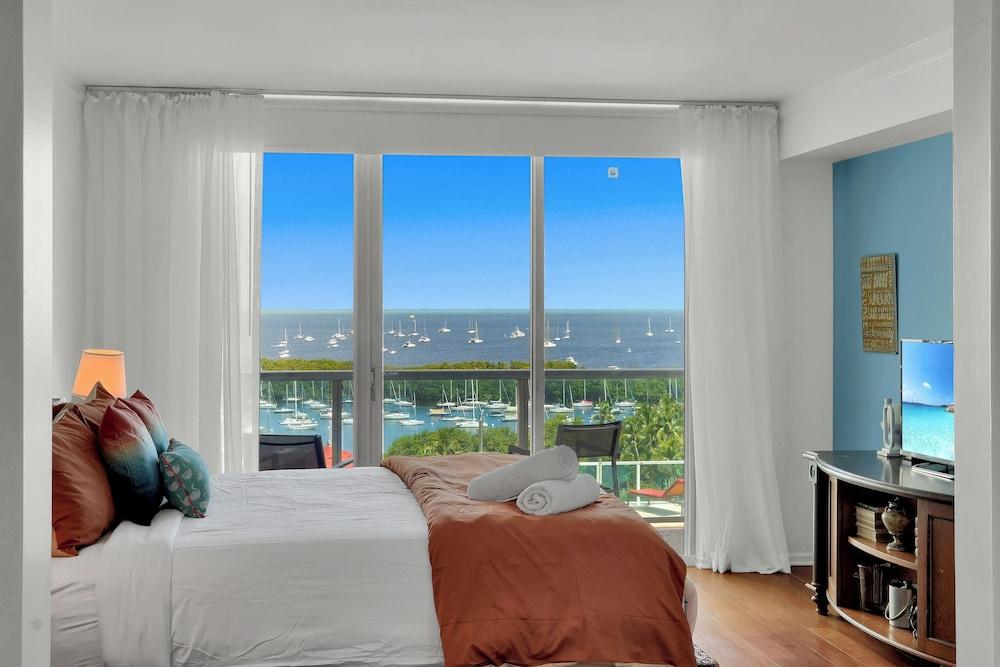 Amazing SEA VIEW Studio photo 8