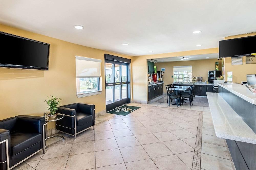 Quality Inn Corsicana photo 3