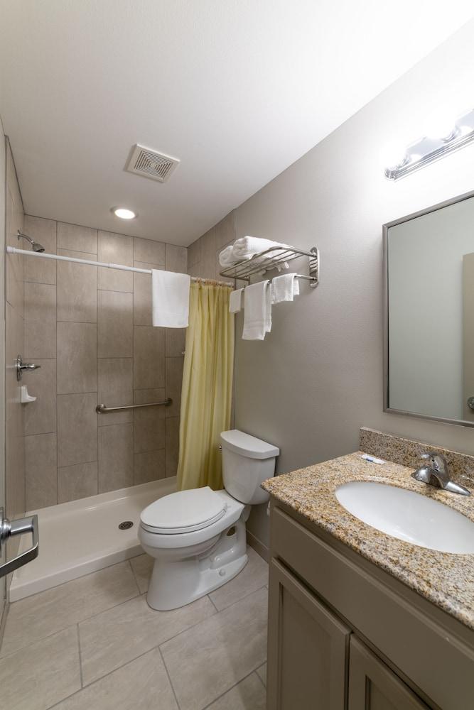 Budget Inn & Suites photo 11