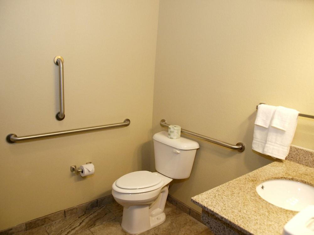 Cobblestone Inn & Suites - Vinton photo 10