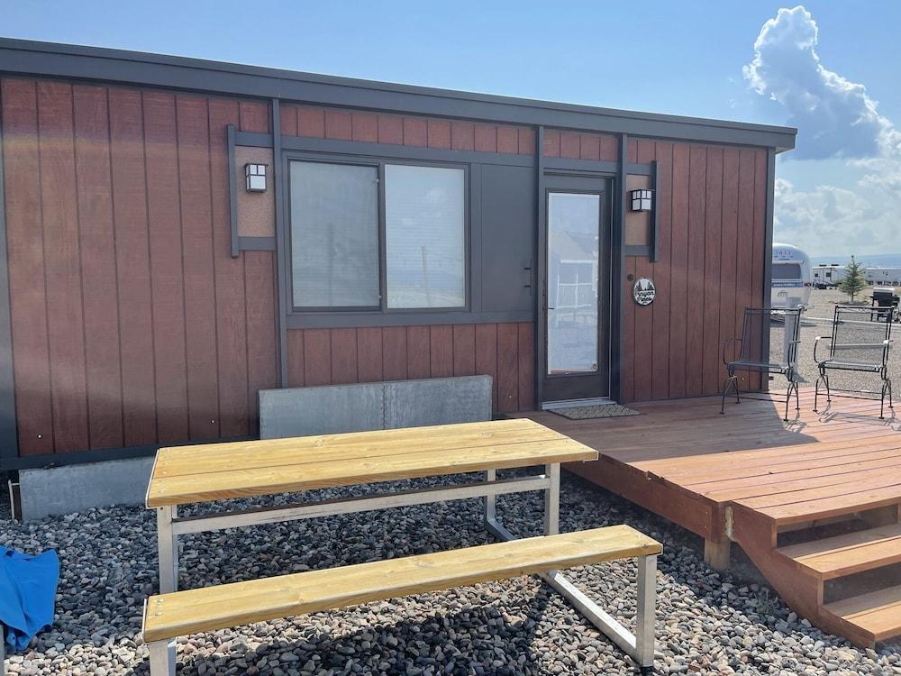Trail and Hitch Tiny Home Hotel and RV photo 69