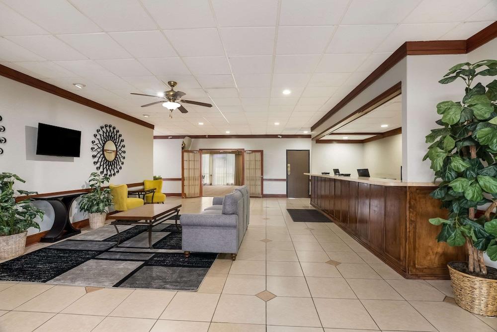 Quality Inn Alice photo 3