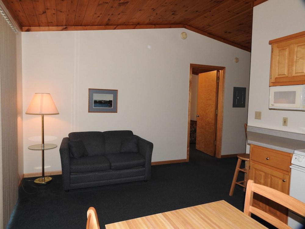 Superior Ridge Resort Motel photo 25