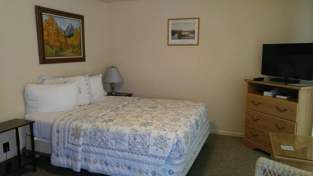 Carter Mountain Motel photo 9