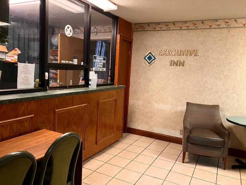 Executive Inn Laurel photo 2