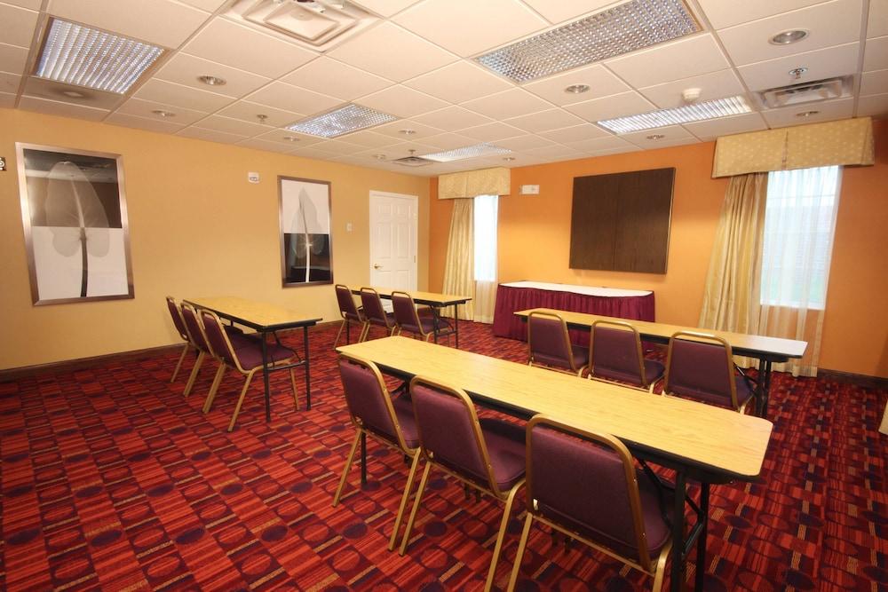 Residence Inn By Marriott Flint photo 13