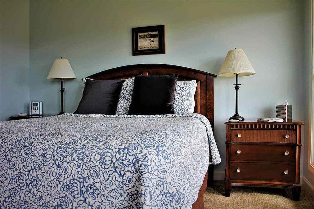Inn at Riverbend photo 34