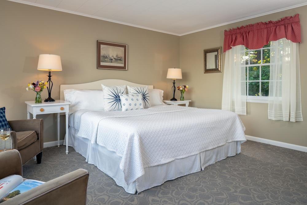 Dockside Guest Quarters & Restaurant photo 40
