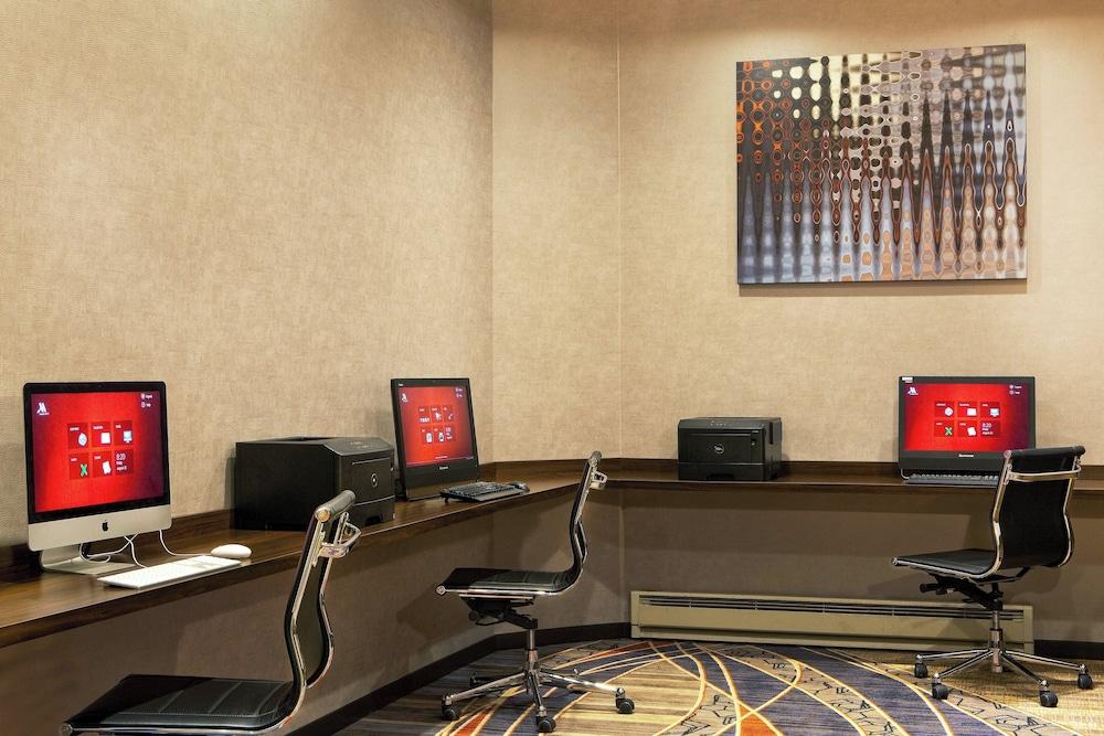 Boston Marriott Burlington photo 33