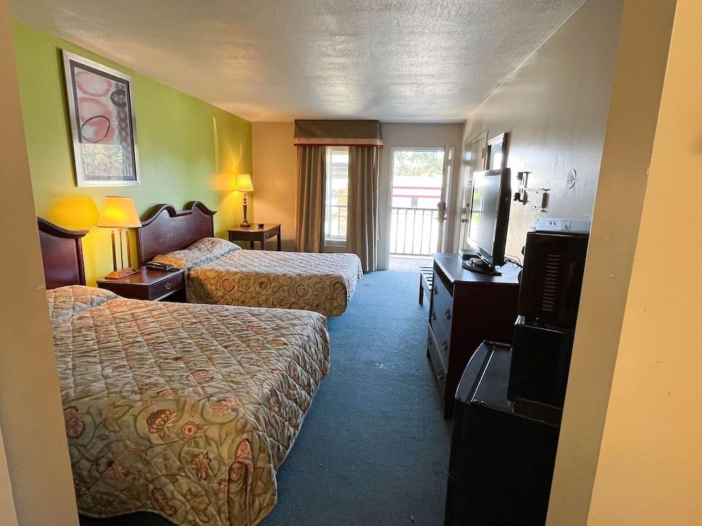 Motel 6 Bracey, VA – I-85 photo 10
