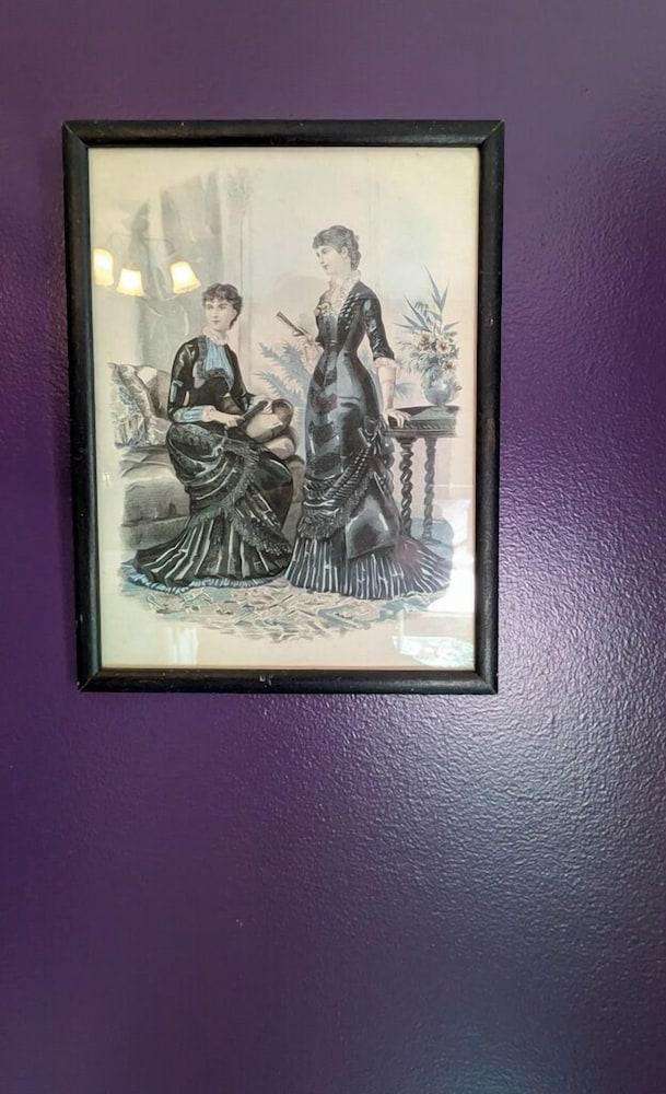 The Weller House photo 49