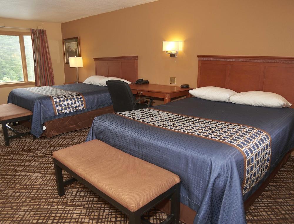 New World Inn photo 11