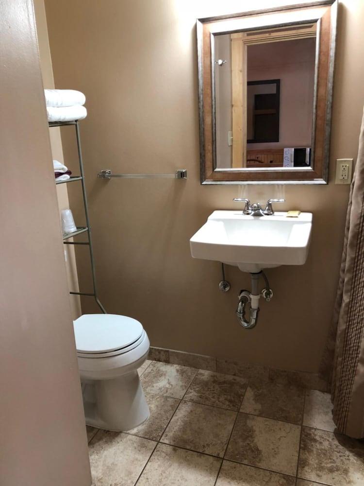 Hotel Expedition photo 27