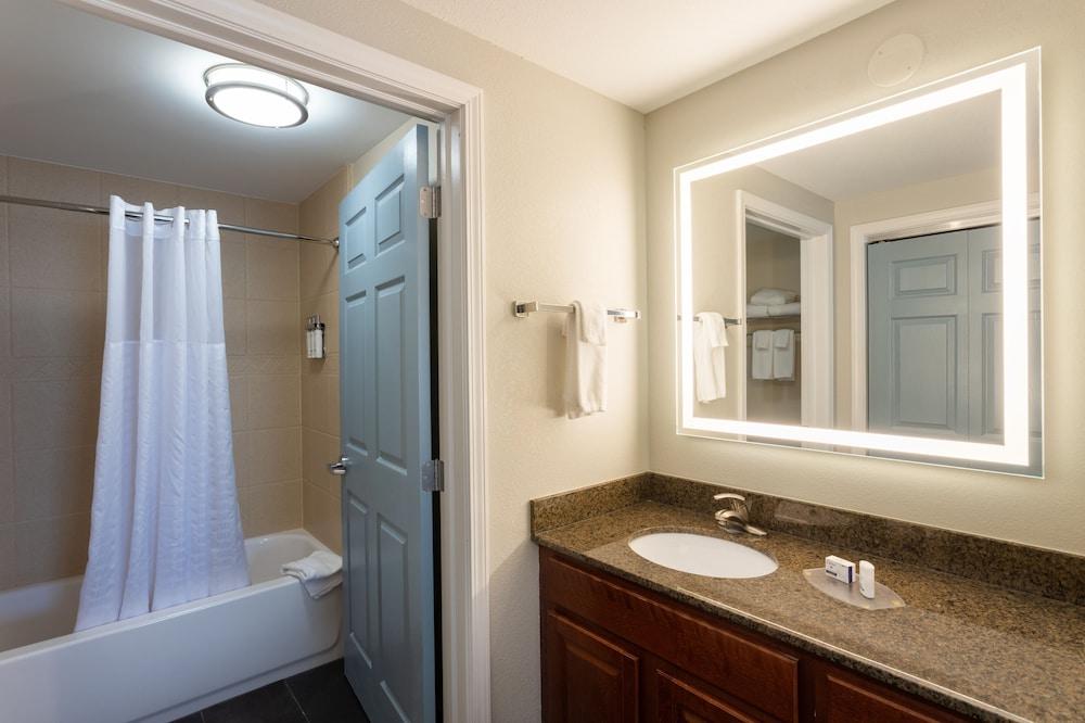 Staybridge Suites West Seneca by IHG photo 19
